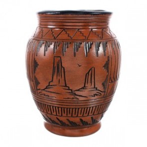 Navajo Hand Crafted Pottery By Artist Shyla Watchman AX129355